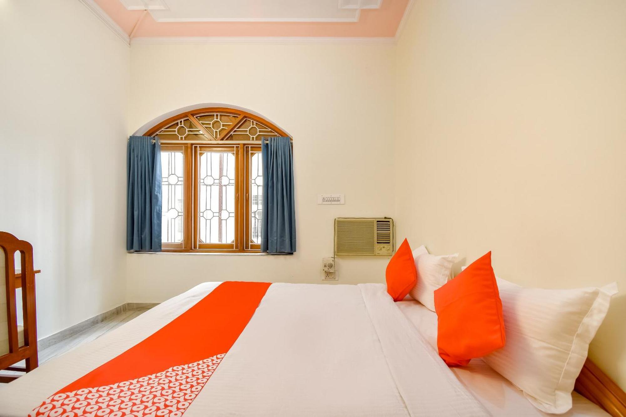Hotel O Kusum Lodge Pandu Buitenkant foto